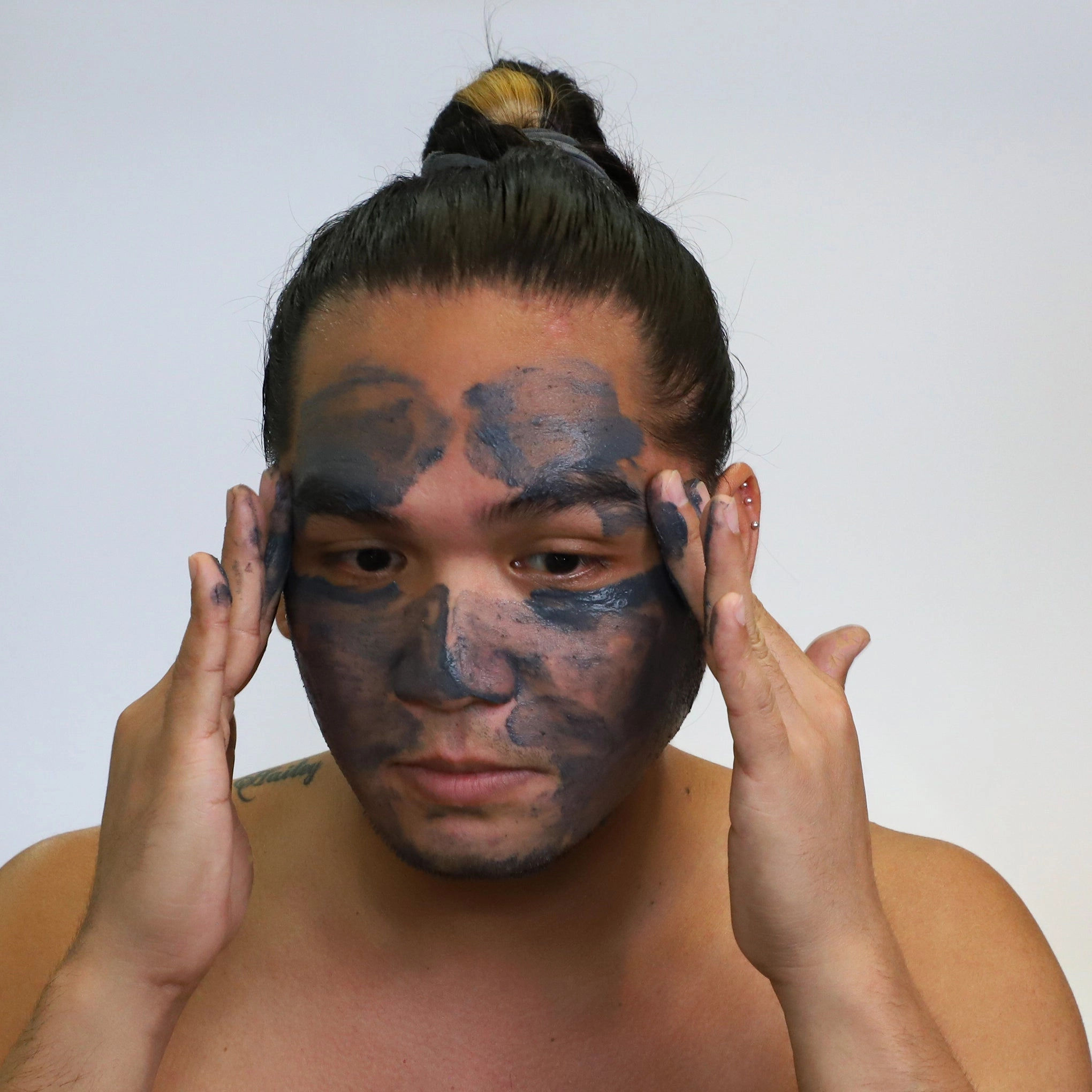 Detoxifying 2-in-1 Mask & Scrub