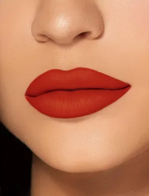Hot Stuff Kylie Lip Kit Gloss Matte with Lipliner 22