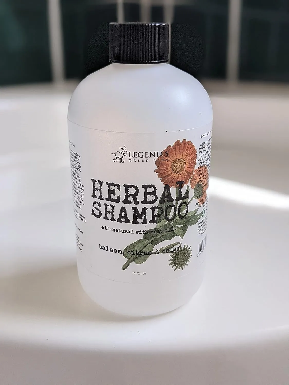 Legend's Creek Farm, Herbal Goat Milk Shampoo, Gently Cleansing & Soothing, Intense Softness & Shine, For Dry & Damaged Hair, 16 fl. Oz (Shampoo (Balsam, Citrus & Cedar))