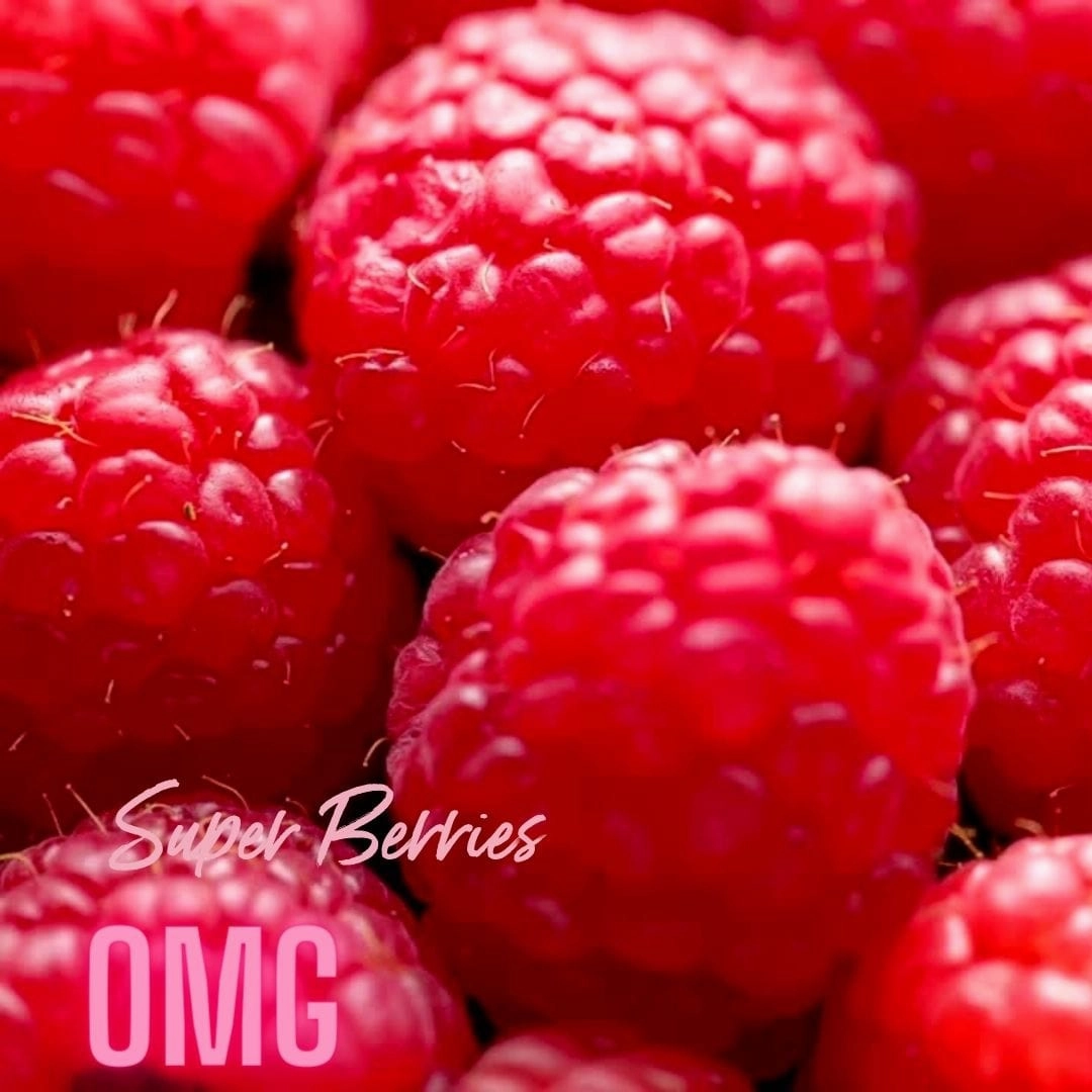 NEW Cellulite Glycolic Body Scrub-Berry My Butt Smoothie