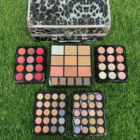 New Professional Makeup KIT ROSE Reliable service Contemporary Palette MISS