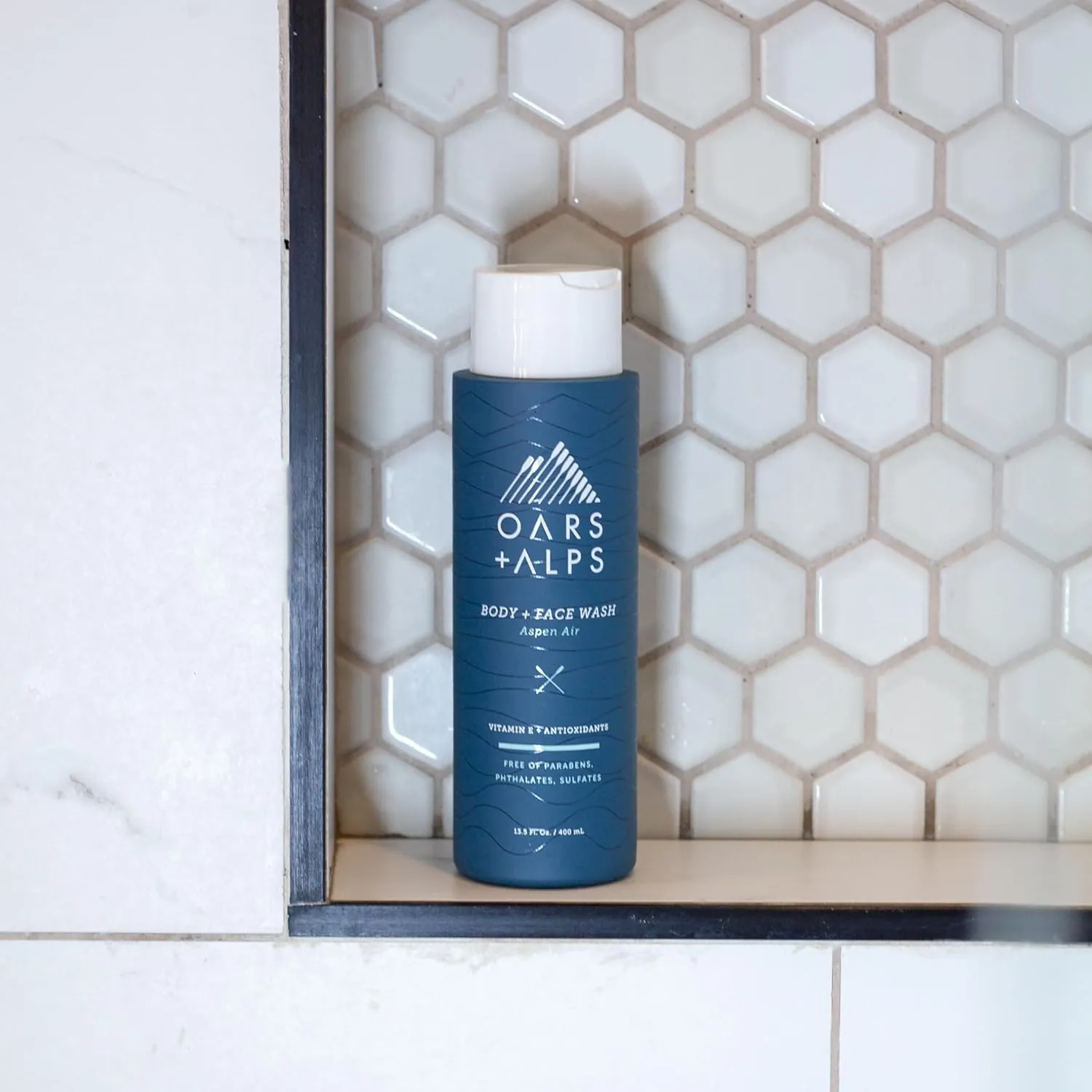 Oars   Alps Mens Moisturizing Body and Face Wash, Skin Care Infused with Vitamin E and Antioxidants, Sulfate Free, Aspen Air, 3 Pack