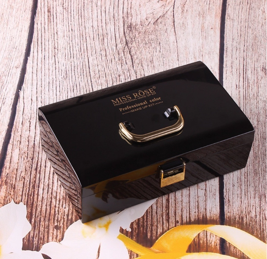 Professional Make Up Kit   Black Case