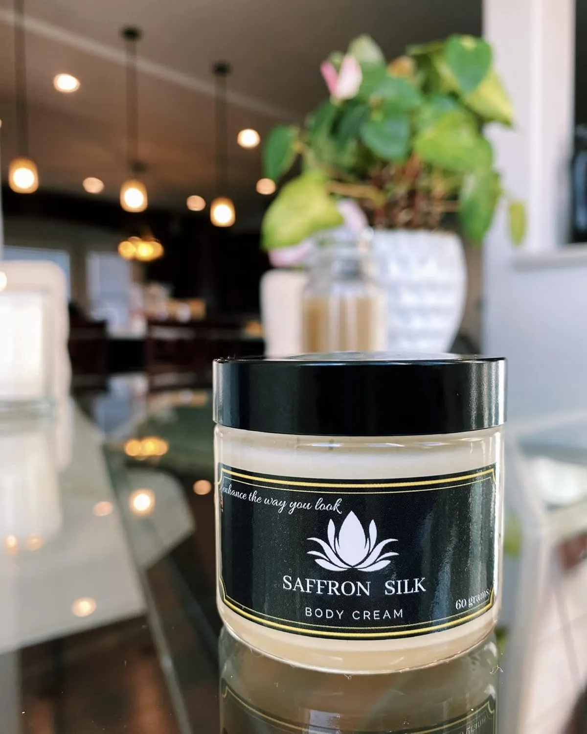 SAFFRON SILK BODY CREAM (60 gram / 2 oz)