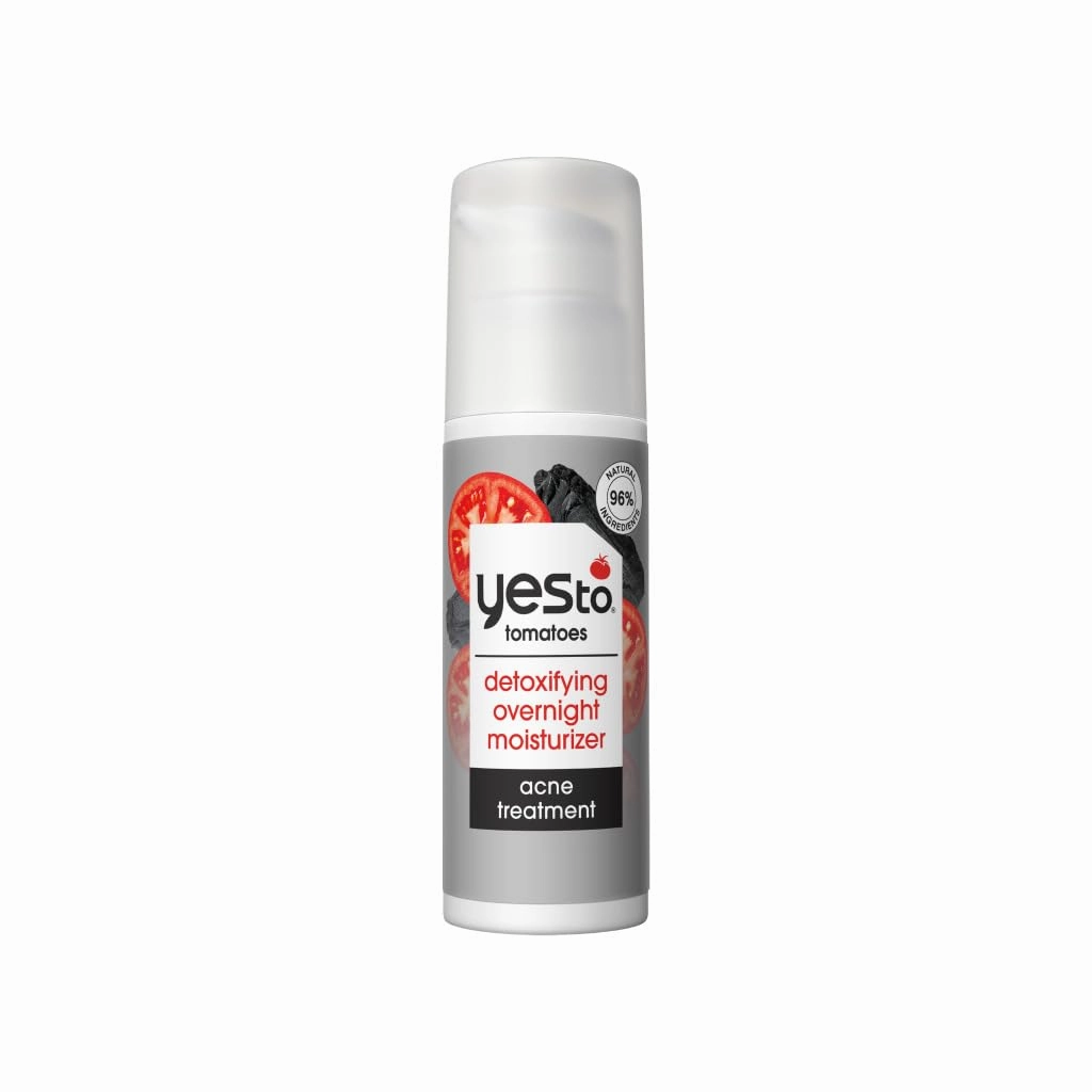 Yes To Tomatoes charcoel Set – Face Mask, Scrub & Cleanser, Moisterizer, Spot Treatment